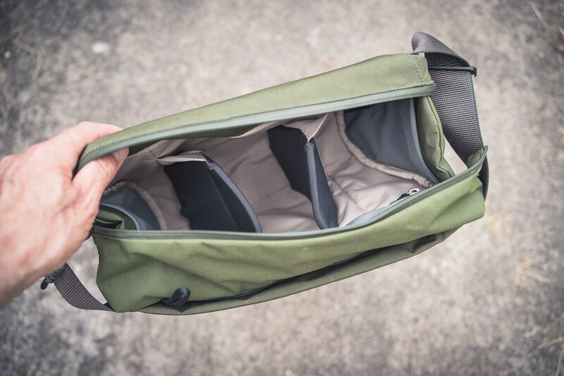 Bellroy Venture Camera Sling 10l interior