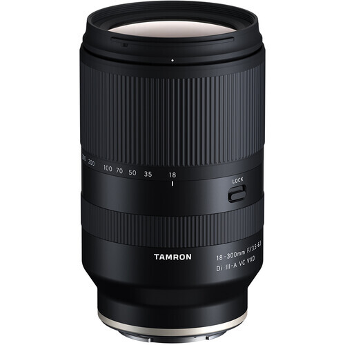 Tamron 18-200mm f/3.5-6.3 Di II VC telephoto zoom lens with vertically-ribbed barrel and focus ring.