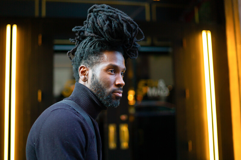 Model with dreadlocks