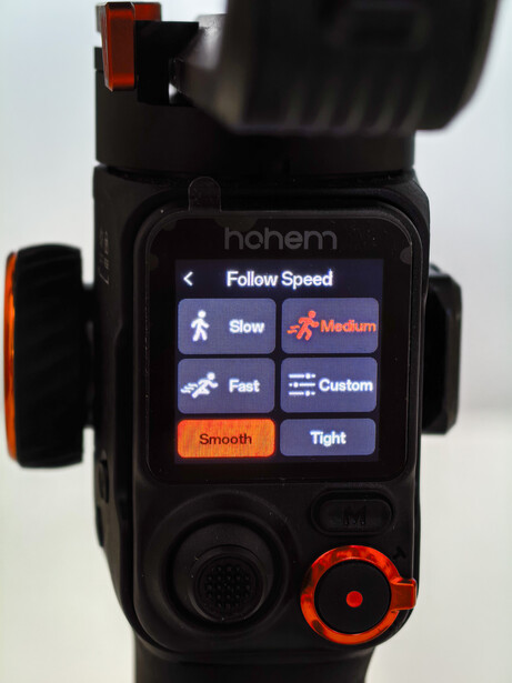 Hohem gimbal controller screen displaying Follow Speed settings with multiple speed options and adjustment controls.
