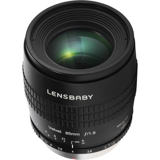 Lensbaby Velvet 85mm f/1.8