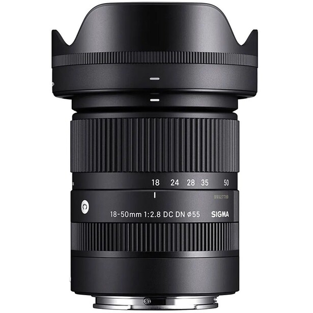 Sigma 18-50mm f/2.8 DC DN Contemporary