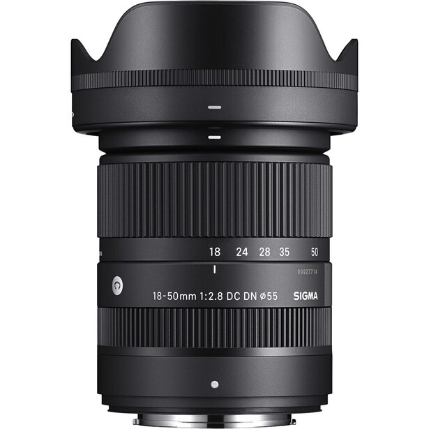 Sigma 18-50mm f/2.8 DC DN Contemporary