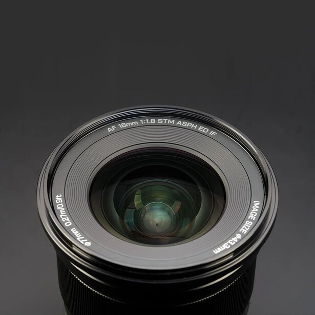 Viltrox AF 16mm f/1.8