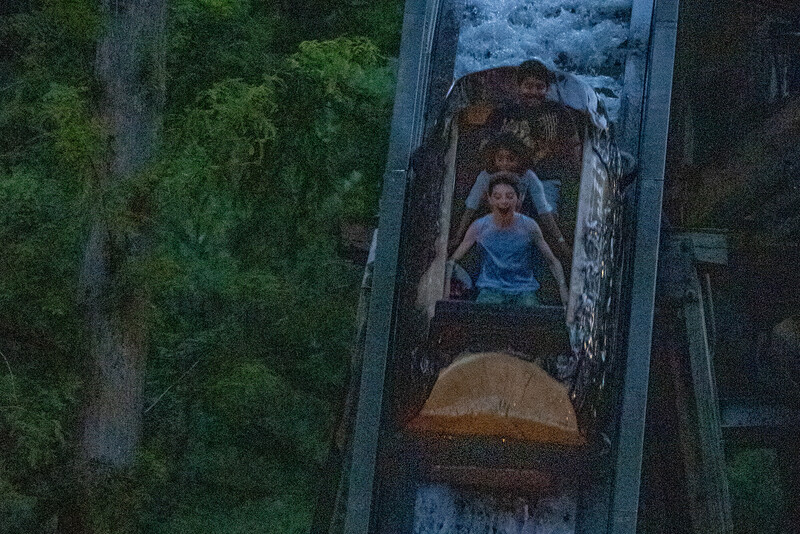 Theme park rides at high ISO at night look awful