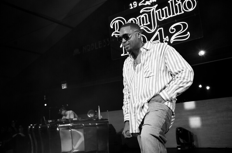 Nas performing onstage