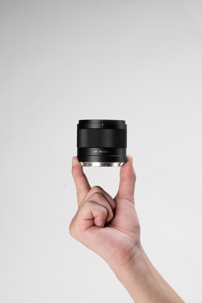 The AF 50mm f/2 Air L is the heaviest at 205 g and the only one that opens to f/2