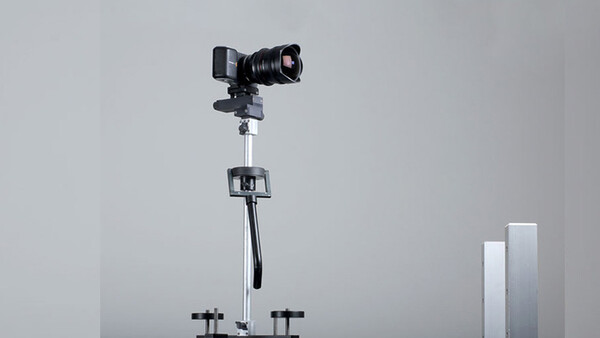 Casper Mini Collapsible Video Stabilizer for Mirrorless Cameras Looks Promising