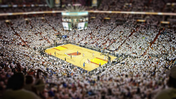NBA Cuts Down Credentialed Photographers by 50% in Order to Make Sidelines Safer