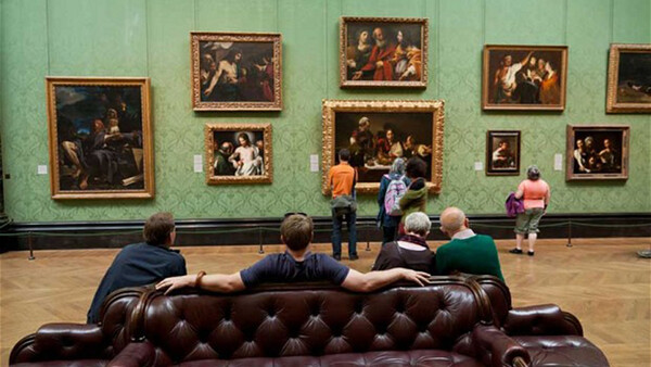 The Power of Social Media: National Gallery Allows Mobile and Amateur Photos of Art