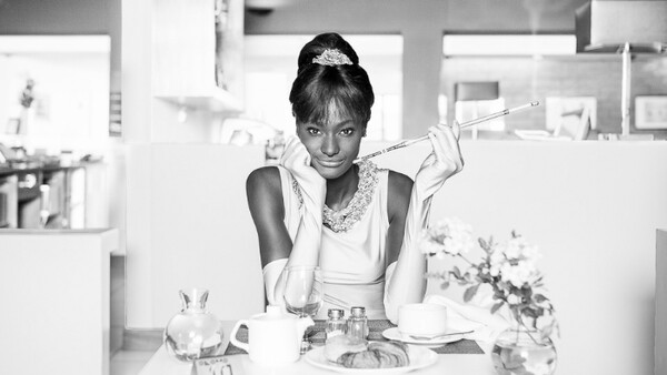 [re-]Mixing Hollywood Series Portrays Scenes from Classic Movies with a Senegalese Twist