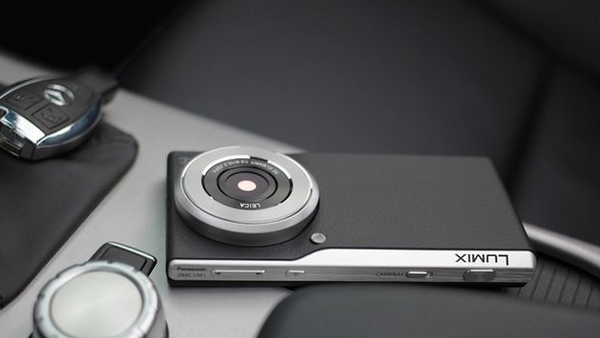 Panasonic's Beautiful Lumix CM1 and Leica Lens are Coming to the US