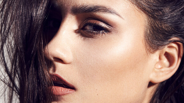 Using Photoshop to Create Beautiful Glowing Skin