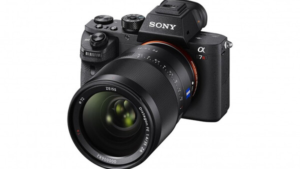 Just Announced - The Sony Alpha a7RII