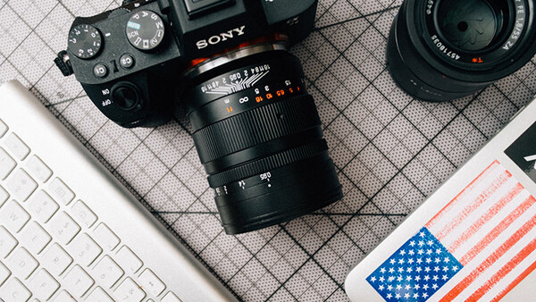 Need for Speed: Fstoppers Reviews the Mitakon Zhongyi 50mm f/0.95