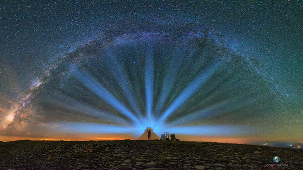 How This Picture Was Taken - "The Iris of God"
