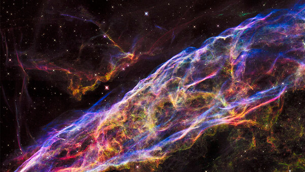 Photoshopping the Wonders of the Universe