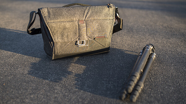 Hands-On with the Everyday Messenger: The Bag That Raised Nearly $5 Million