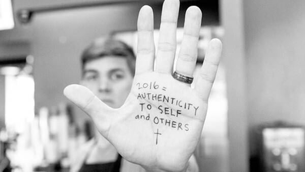 18-Year-Old Photographer Creates Inspiring New Year's Photo Series