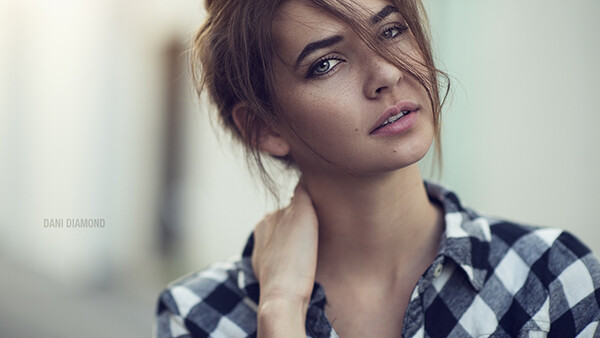 What You Can Add to Your Portraits to Make Them More Popular