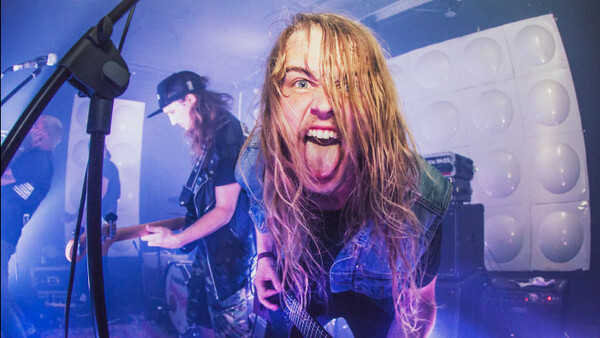 11 Tips to Become a Better Concert Photographer