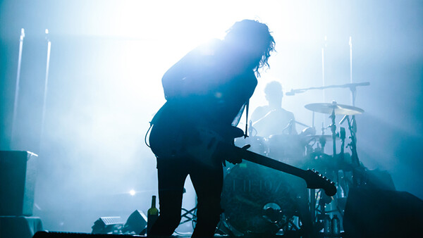 The Life of a Full-Time Entertainment and Tour Photographer