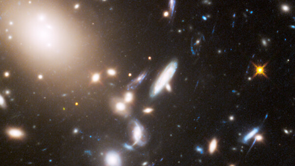 Nature Created a Zoom Lens to Capture a Photo Four Billion Years in the Making