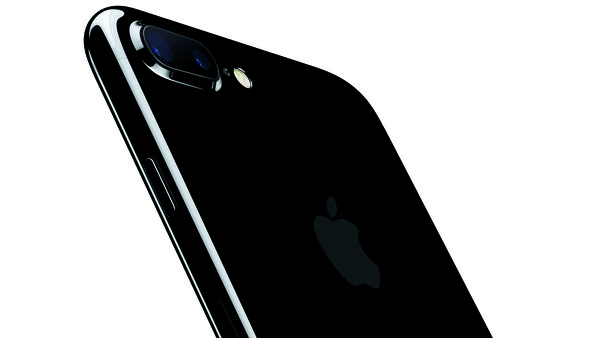 Apple Announces the New iPhone 7 and 7 Plus