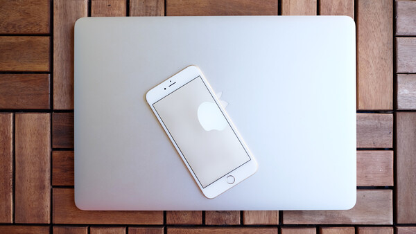 iPhone 7 Announcement Live Blog: (We're Done!)