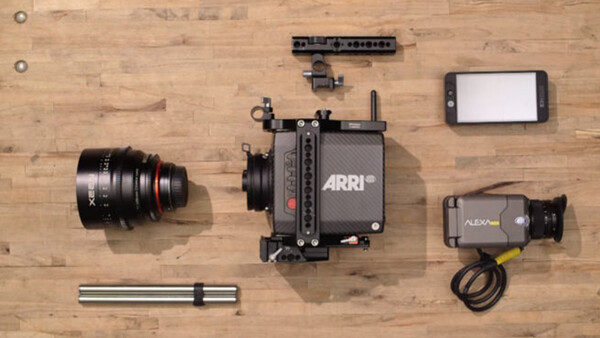 Mixing Hard and Soft Light for Pleasing Tabletop Product Photography