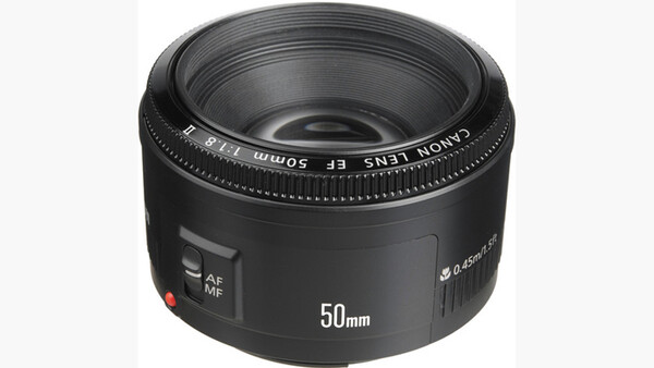 Ｃanon 50mm f/1.8 ll  新品未開封 Is Your Canon 50mm f/1.8 II Lens Fake? | Fstoppers
