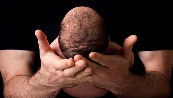 How to Manage a Fussy Baby During a Newborn Photography Session