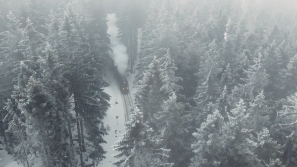 Droning in the Snow: 'Alpine Adventures' Is Some Next Level Scenery