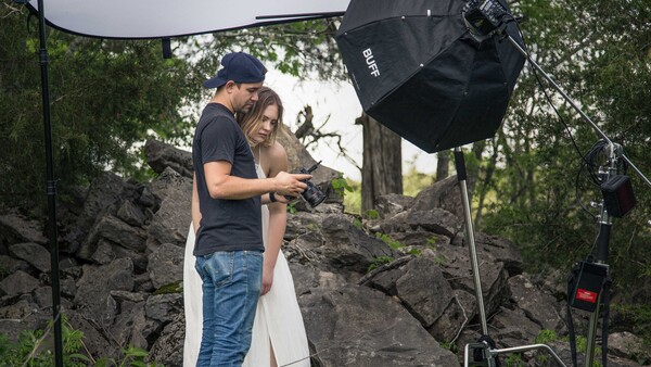 Do You Share Images With Clients on Set?
