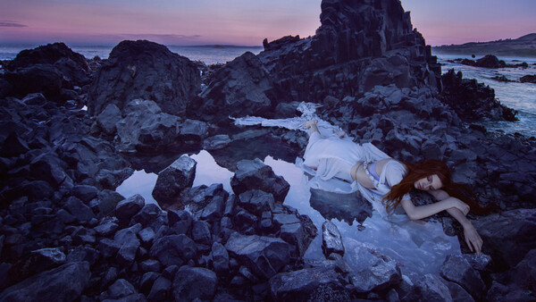 Fstoppers Interviews Photographer Kate Woodman