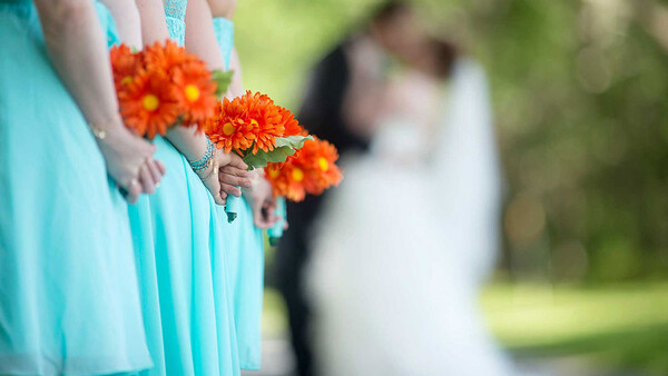 How Much Should You Charge to Photograph Your First Wedding?