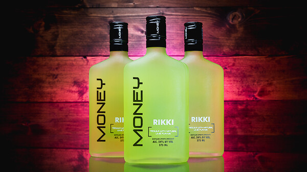 How to Add Some Energy to Your Product Photographs Using Creative Gels