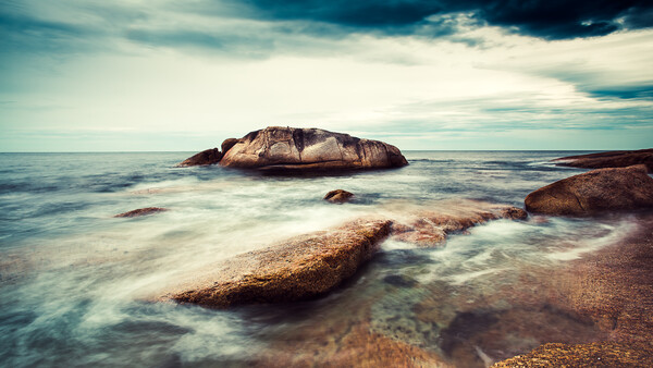 A Photographer's Guide to Exploring Tasmania's Wilderness