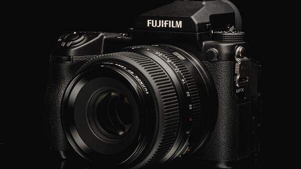 Fstoppers Reviews The Fujifilm GFX Medium Format Camera