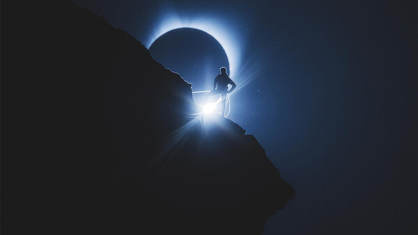 A Quick Look Behind the Scenes of an Amazing Solar Eclipse Photo