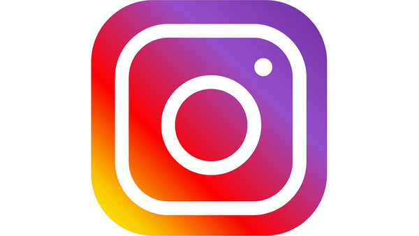 Utilizing Instagram's New Stories Highlights Feature