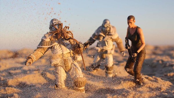 Artist Shoots His Toy Collection to Recreate 'Star Wars' and Other Sci-Fi Scenes