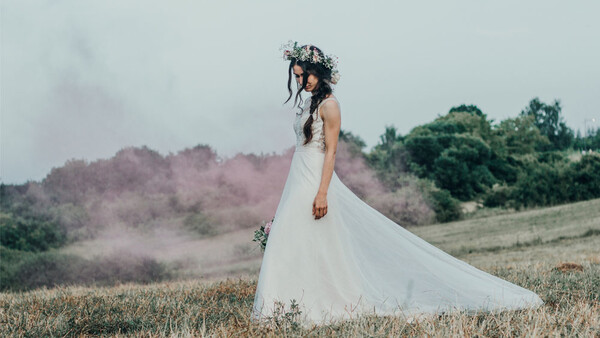 Canadian Bride Fined $115,000 After Online Hate Campaign Against Wedding Photographer
