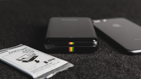 Fstoppers Reviews The Polaroid ZIP Instant Photoprinter