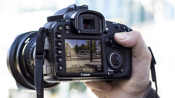 Today Only: CreativeLive Is Offering Camera Tutorials for Free