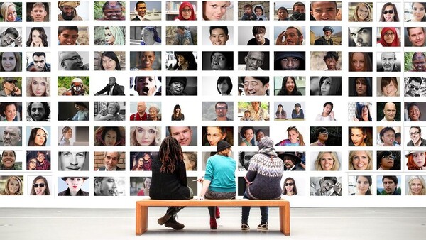 How to Deliver a Client Gallery on a Shoestring Budget