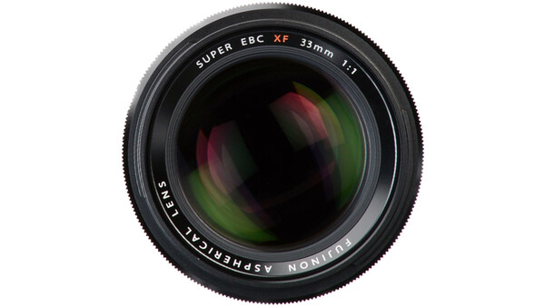 Fujifilm Is Planning an Insane 33mm f/1 Autofocus Lens