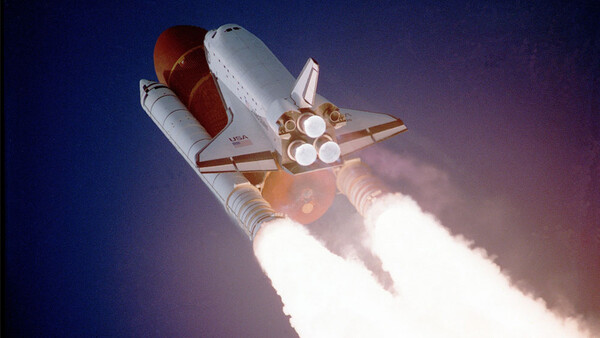NASA Calls for ‘Social Media-Savvy’ Photographers to Take Pictures Inside World-Class Facility