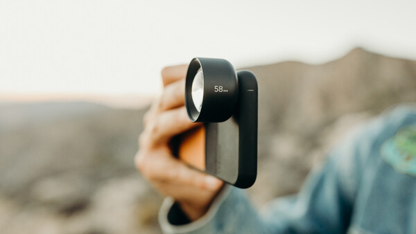 Fstoppers Review The Moment Phone Lens Selection