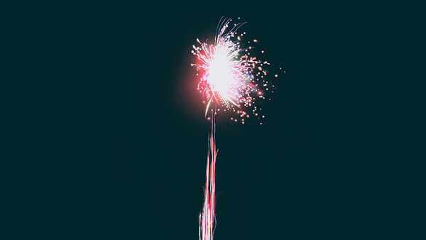 How to Shoot Fireworks With Your Smartphone